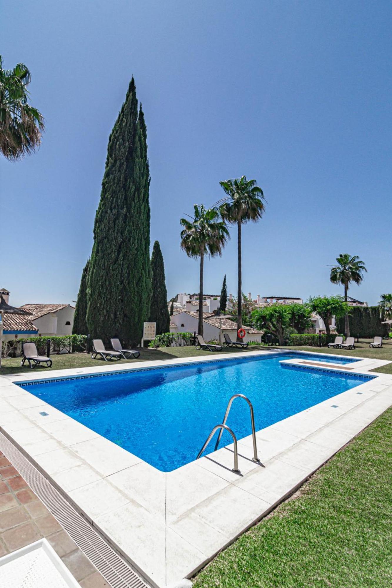 Lag - Spacious Townhouse With Private Jacuzzi And
