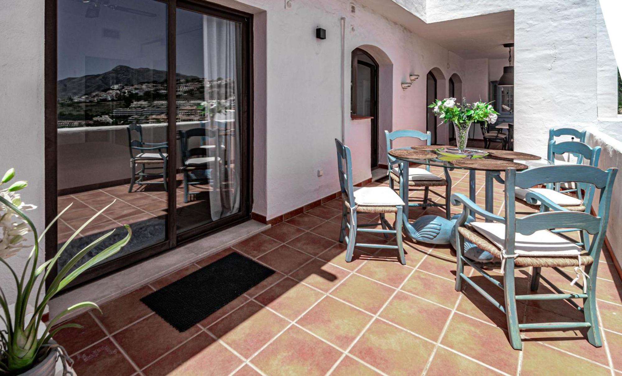 Lag - Spacious Townhouse With Private Jacuzzi And