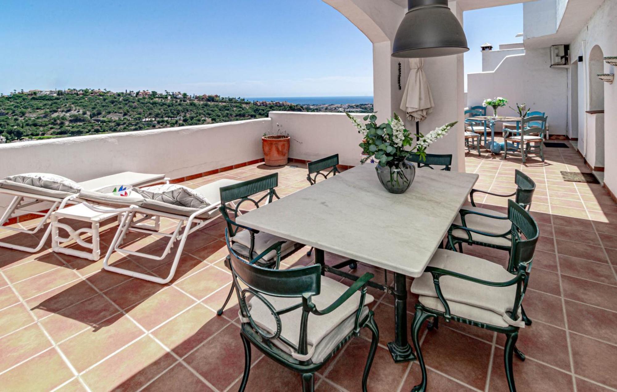 Lag - Spacious Townhouse With Private Jacuzzi And