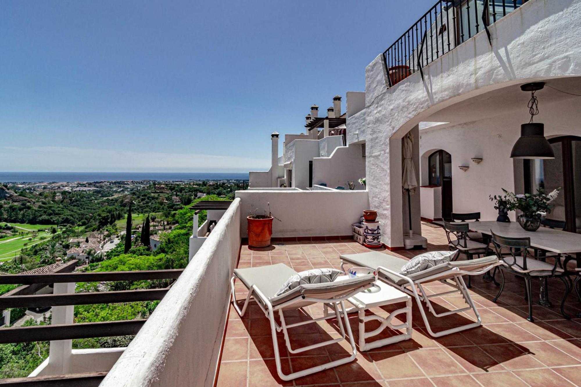 Lag - Spacious Townhouse With Private Jacuzzi And Holiday home *
